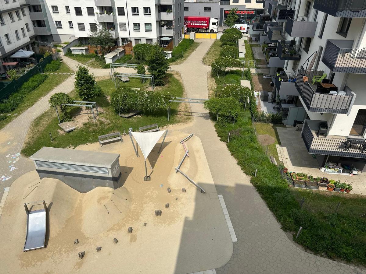 Hauptbahnhof Ferienwohnung Am Park Vienna Esterno foto
